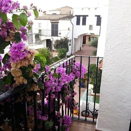 Holiday home House On A Canal With A Mooring Of 7,5 M Empuriabrava